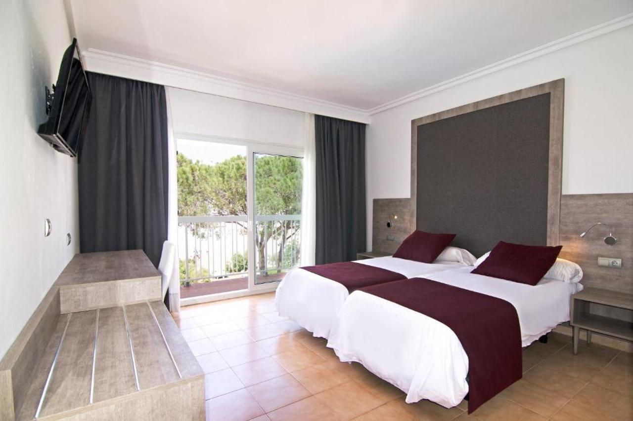 Hotel Vibra Marco Polo II - Adults Only Sant Antoni de Portmany Dış mekan fotoğraf