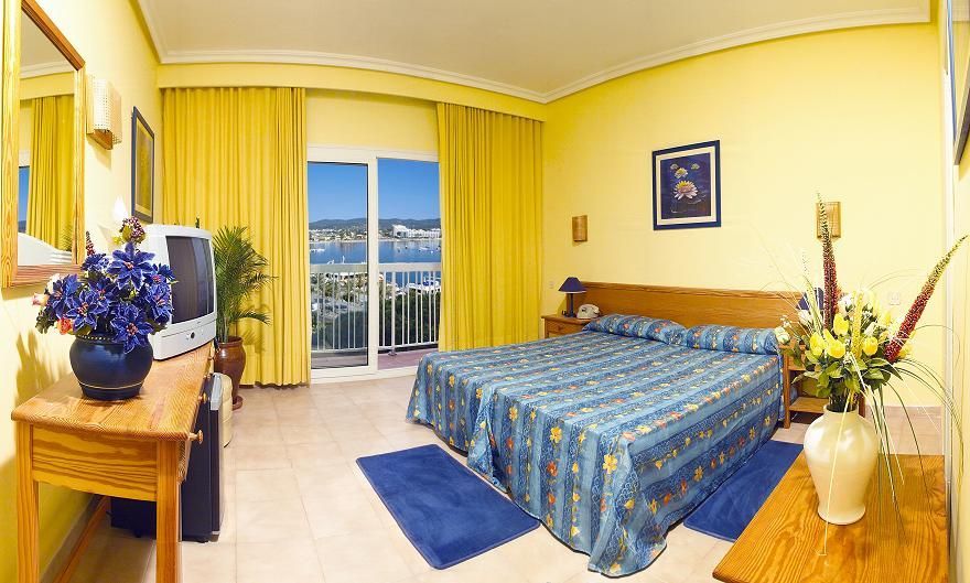 Hotel Vibra Marco Polo II - Adults Only Sant Antoni de Portmany Oda fotoğraf