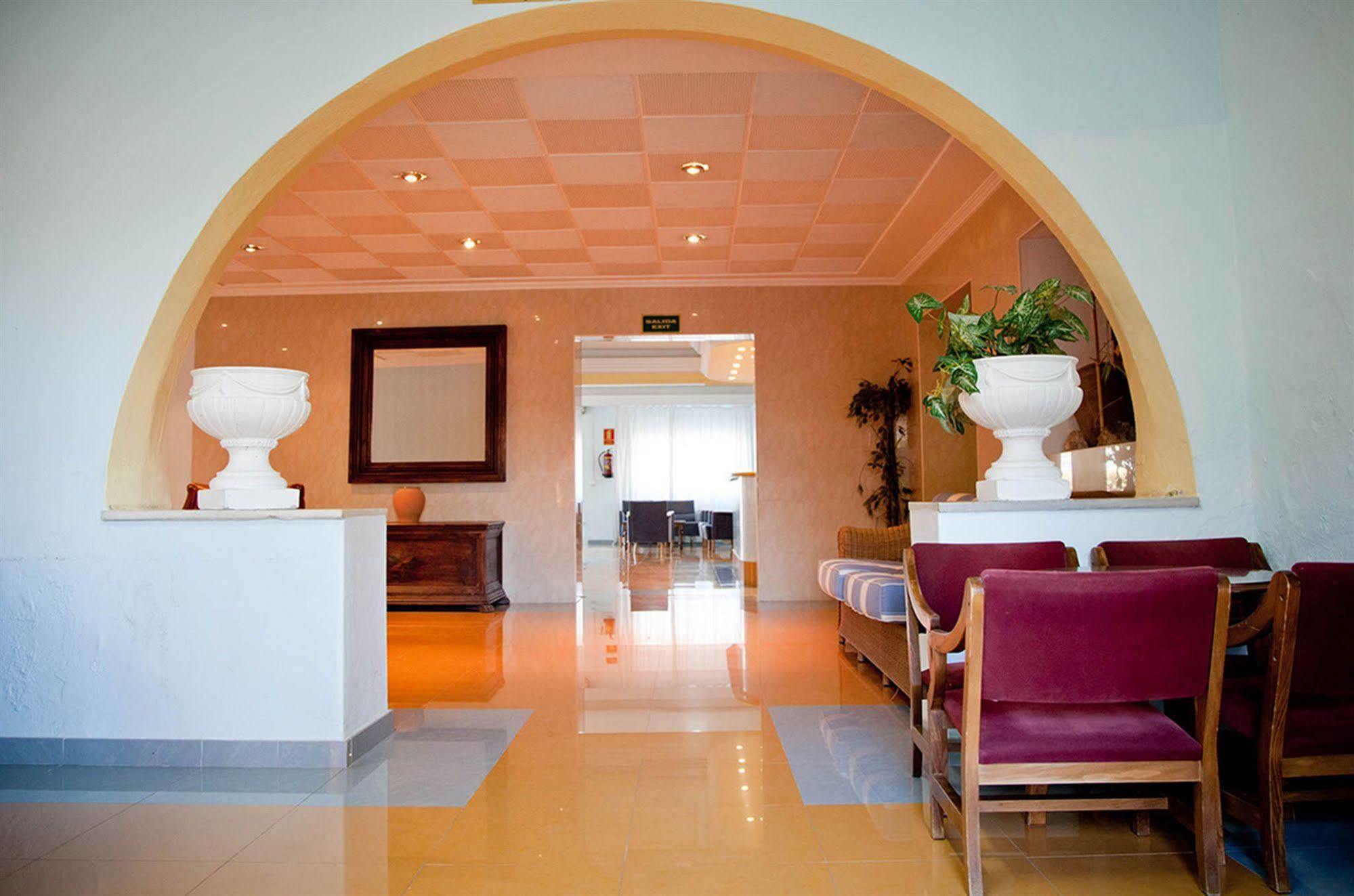 Hotel Vibra Marco Polo II - Adults Only Sant Antoni de Portmany Dış mekan fotoğraf