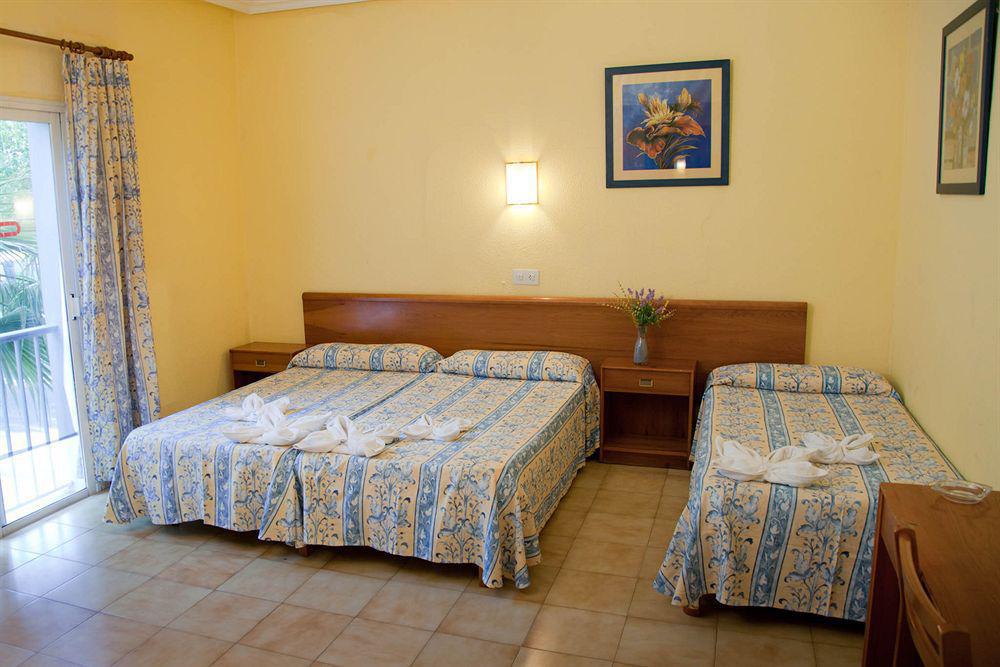 Hotel Vibra Marco Polo II - Adults Only Sant Antoni de Portmany Dış mekan fotoğraf